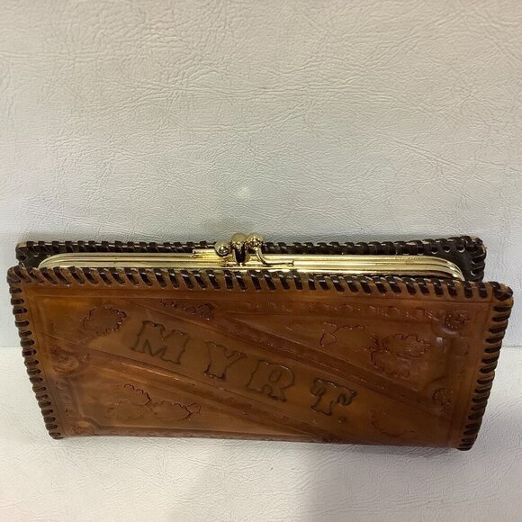 Vintage Handmade Hand Tooled Brown Leather Wallet 7 1/2" x 3 1/2" - Picture 2 of 10